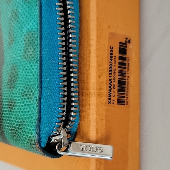 TODS Wallet - Picture 8 of 9
